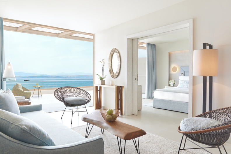 Tiara Holidays - Ikos Dassia - one bedroom suite sea view
